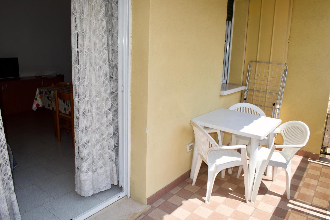 App4Rent - Villa Mimosa - Family Apartment Lido di Jesolo Exterior photo